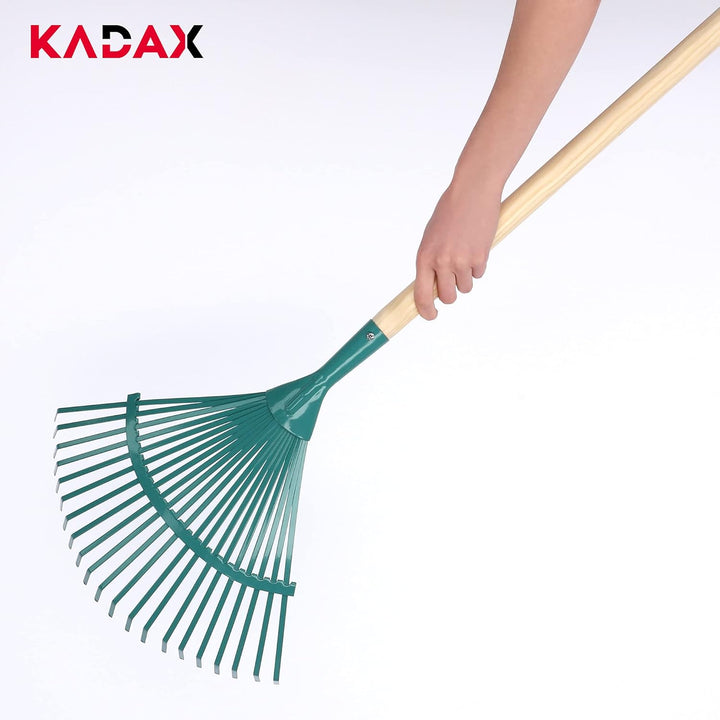 KADAX Rechen, Laubrechen für Damen, Harke mit langem Stiel aus Holz, Laubfächer für Garten, Bequeme