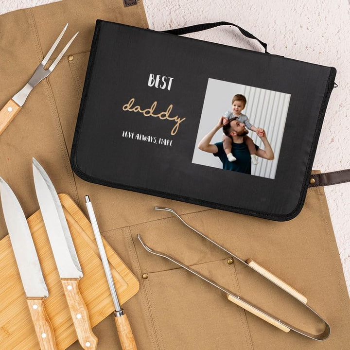 Wanapix | Personalisiertes BBQ-Set | Enthält 6 Ubehörteile (2 Messer, Schärfer, Tranchiermesser,Zang