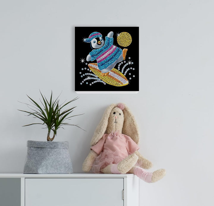 Kitfix - Sequin Art® 60 - Pinguin - Paillettenbild für Kinder- 20 x 20cm - 60min Bastelprojekt - Bas