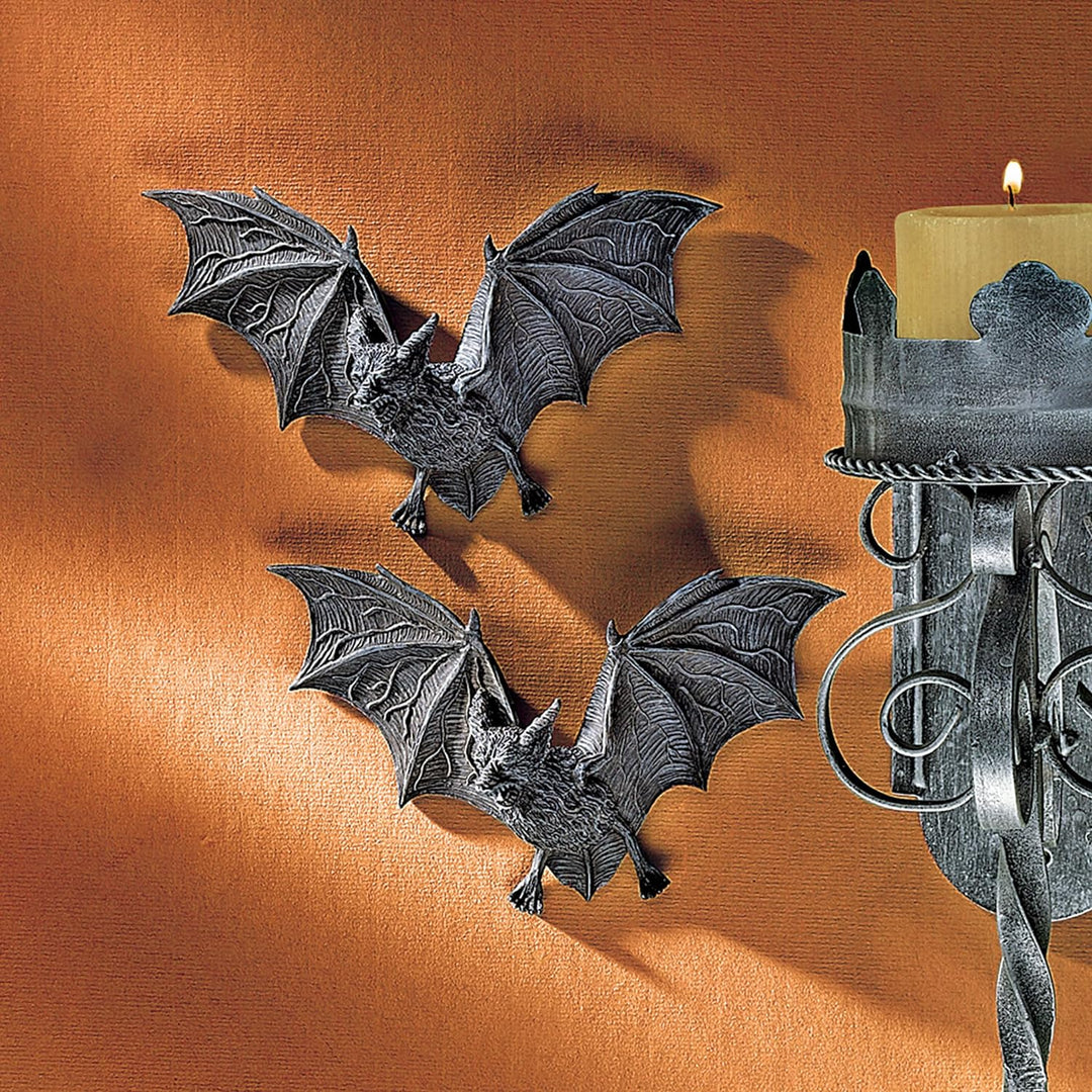 Design Toscano Die Vampirfledermäuse von Schloss Barbarosa, Wandskulpturen - 2er-Set, 2er-Set