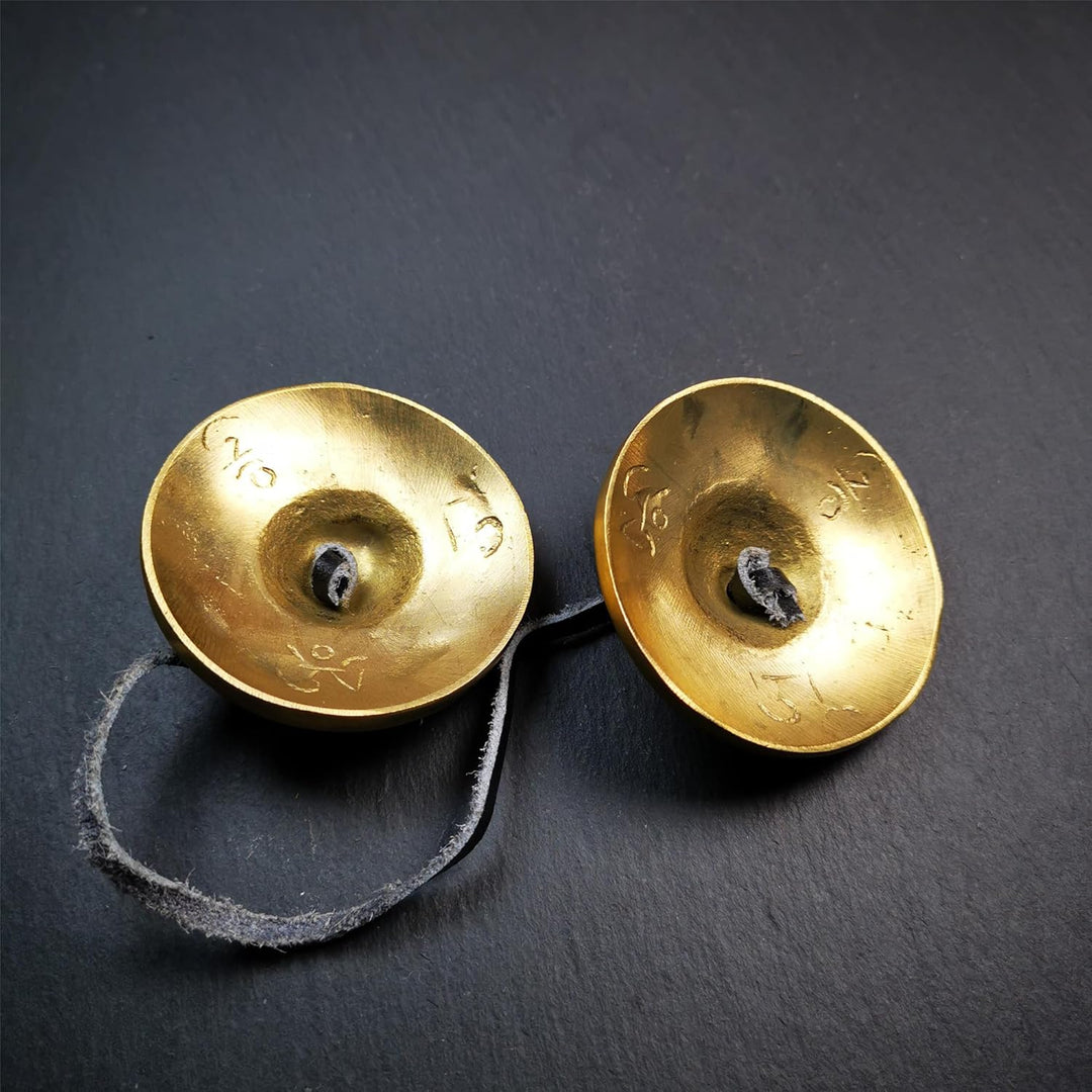 Tibetan Tingsha Glocke mit schönem Fall, für Klangheilung, Yoga, Meditation, Achtsamkeit -Fingerzimb