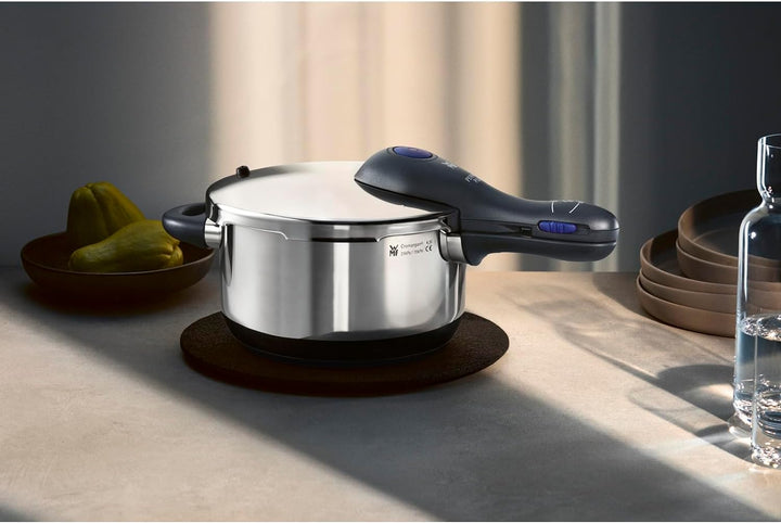 WMF Perfect Plus Schnellkochtopf Set Induktion 2-teilig, Dampfkochtopf 6,5l + 3l, grosses Kochsignal