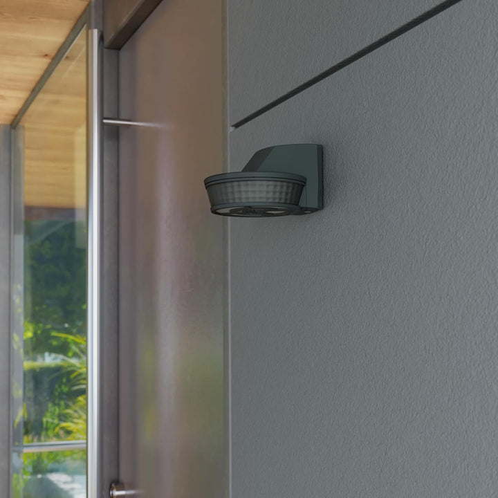 Steinel Bewegungsmelder sensIQ S schwarz, 2000 W, 300°|20 m Sensor, in 3 Richtungen einstellbar, Unt