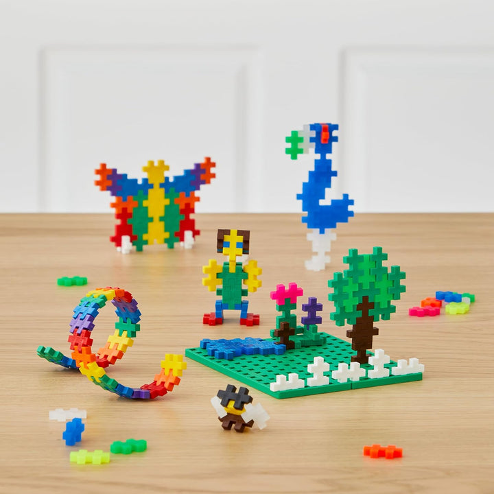 Plus-Plus 9607002 Geniales Konstruktionsspielzeug, Basic, Bausteine-Set in praktischer Metall-Box mi