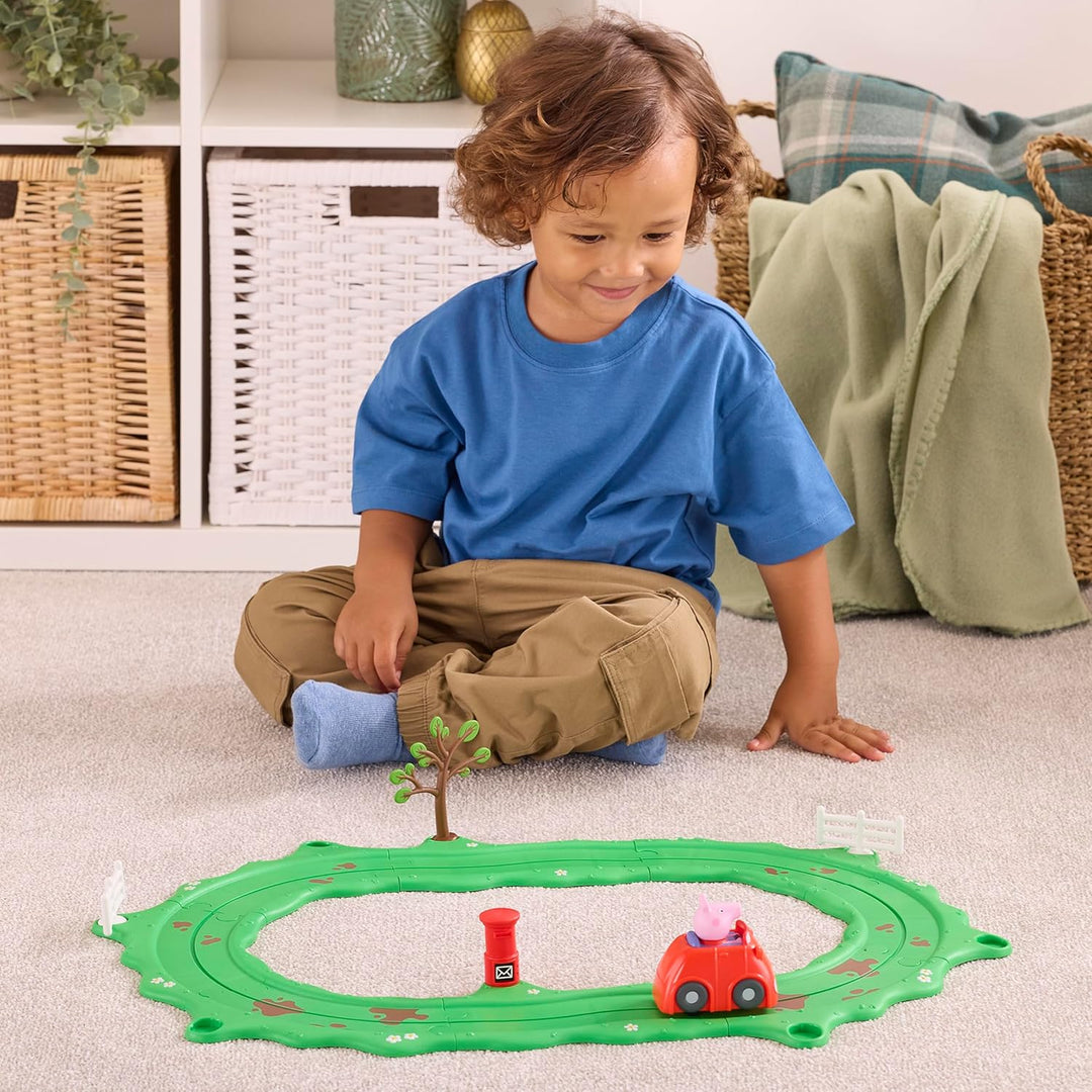 Peppa Pig Whizz Around Peppa's Kleine rote Autosatz, Motorised Vehicles, Track Toys, Pre-School-Spie