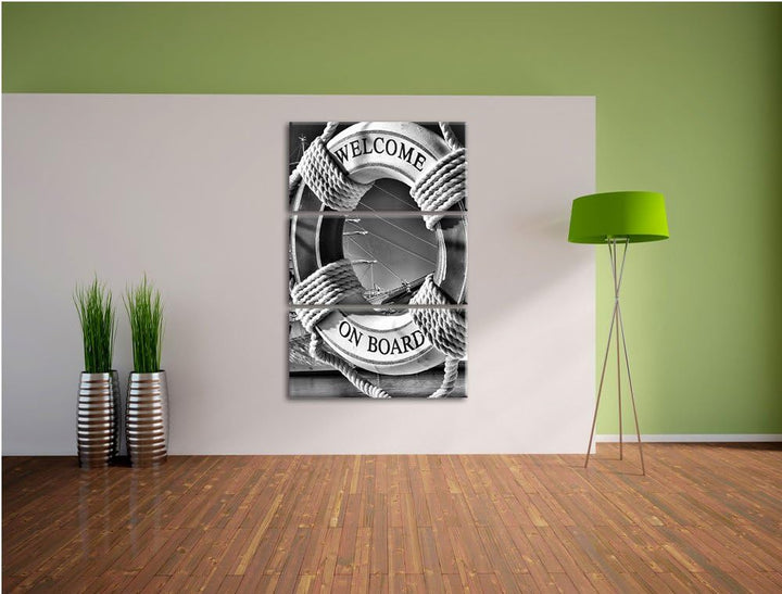 Pixxprint Rettungsring vor Schiff als Leinwandbild | Grösse: 3 Teilig (120x80) | Wandbild| Kunstdruc