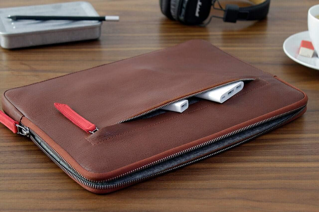 Pack & Smooch Für MacBook Pro 16 Hülle Pflanzlich Gegerbtes Leder Handmade in Germany Grau/Hellbraun