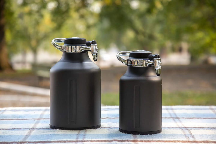 GrowlerWerks uKeg™ - Go 64 Tungsten - 1,9 L - Robustes Design, um überall mit hinzunehmen, 8 Erfrisc