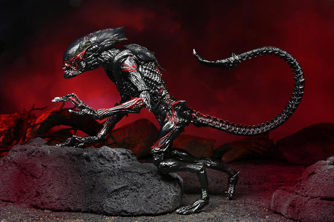 NECA Aliens 7'' Scale Actionfigur Kenner Tribute Night Cougar schwarz, Bedruckt, 100% Kunststoff, in