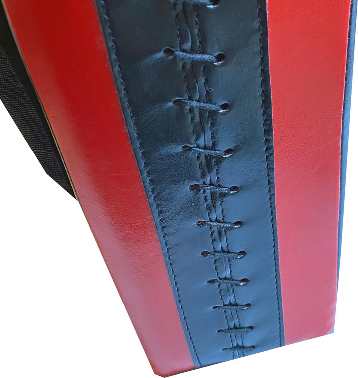 Schlagpolster Strike Gekrümmt - Mit 4 Griffen - 60 x 35 x 15 cm - Kunstleder rot-schwarz - Robuste l