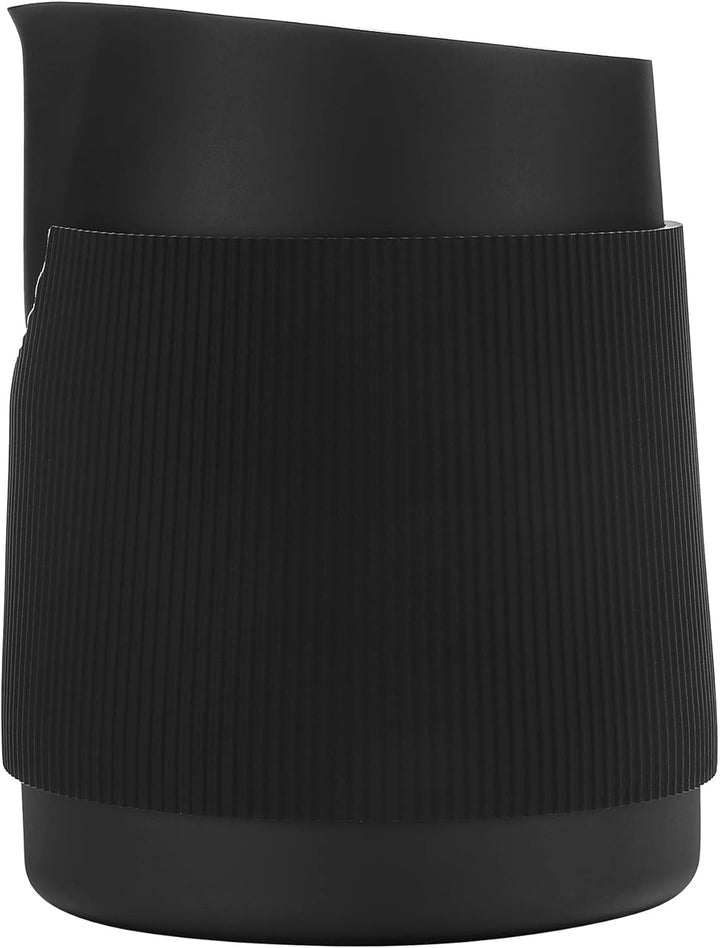 Normcore Milchkännchen Edelstahl 450ml - Rostfreie Milchkanne Edelstahl für Latte Art - Runder Ausgu