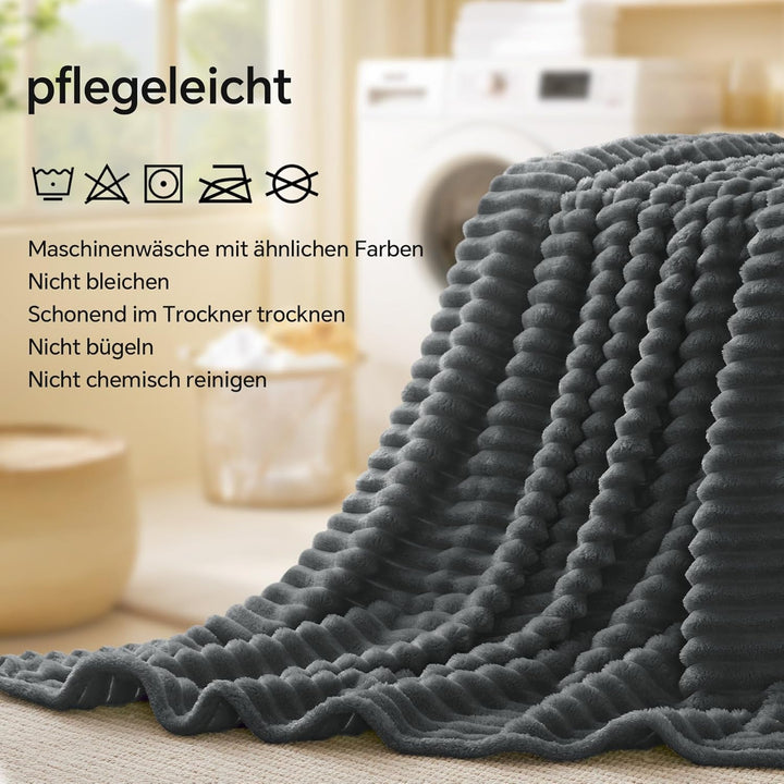 BEDELITE Kuscheldecke Flauschig Decke Klein - weiche Flanell Decken Anthrazit 125x150 für Sofa, Deko
