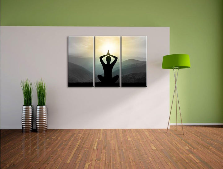 Pixxprint Yoga und Meditation in den Bergen B&W Detail 3-Teiler Leinwandbild 120x80 Bild auf Leinwan