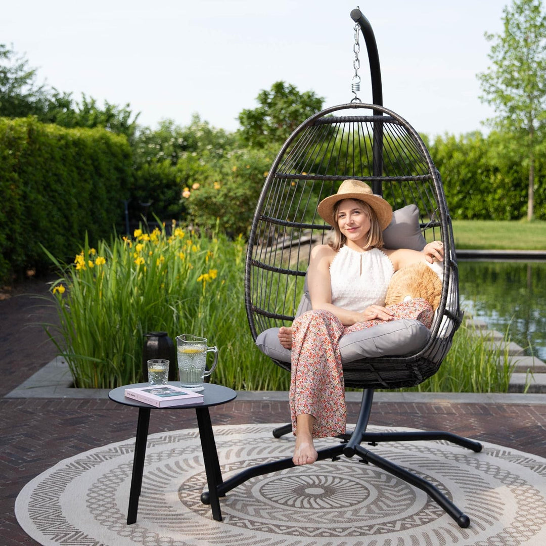VITA5 Hängesessel mit Gestell - Bequemer Hängekorb Sessel - Rattan Hängesessel Outdoor und Indoor -