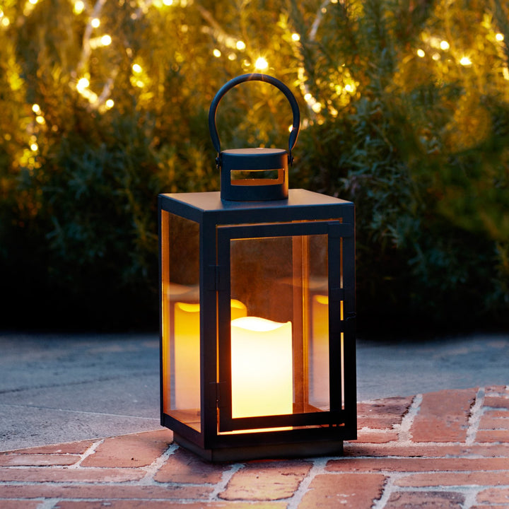 Lights4fun Dunkelgraue Metall Laterne mit warmweisser LED Kerze Batterie Timer verzinkt 30cm Laterne