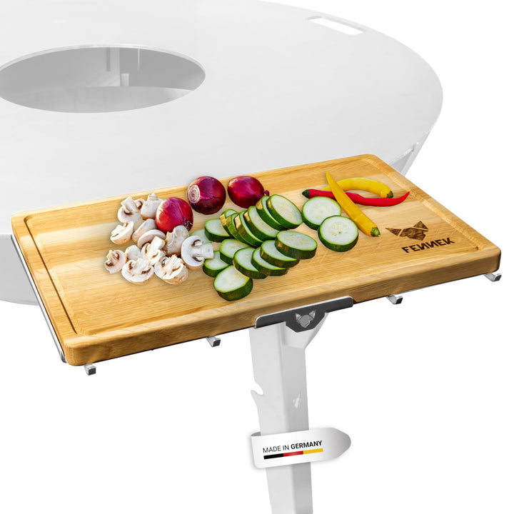 FENNEK Feuerplatte- Universal BBQ Brett- & Besteckhalter inkl. Schneidebrett | Für Feuerplatten Gril