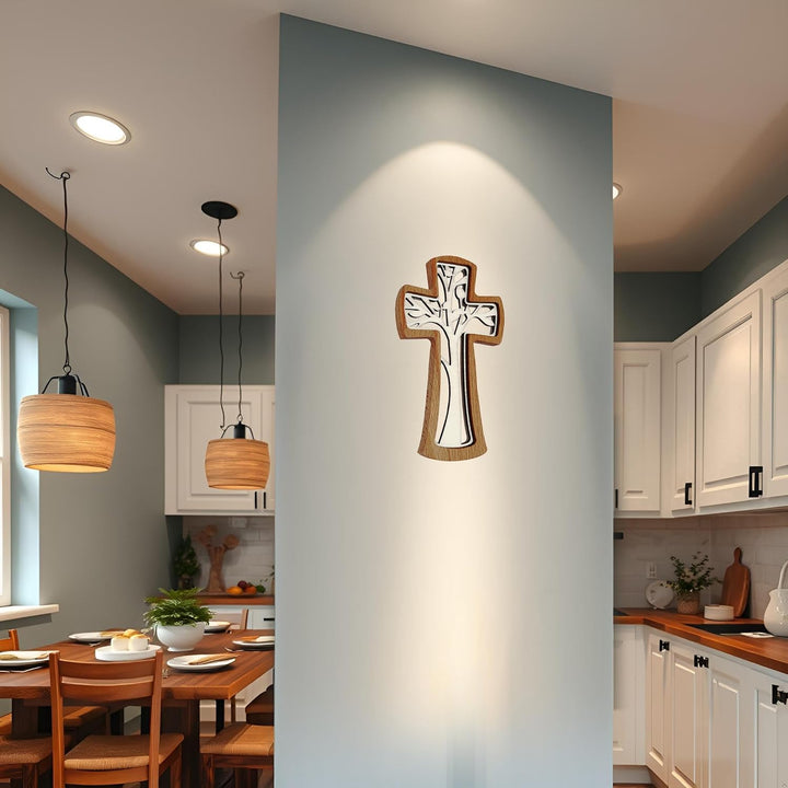 Kaltner Präsente Geschenkidee - Wandkreuz Echt Buche Holz Kreuz Kruzifix für die Wand modern Baum de