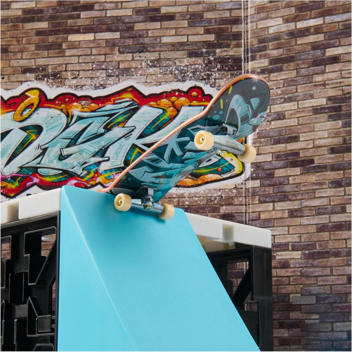 Tech Deck Toy Skateboard Playset XConnectPlusDGKSkateparkM02 | 96 mm DGK Fingerboard | X-Connect-Ste