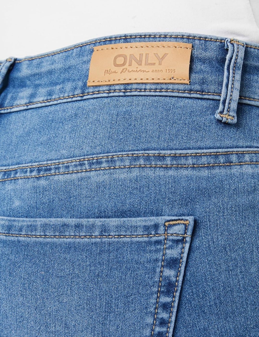 ONLY Damen Onlreese Reg Retro Flared Dnm Box 31W / 30L Light Medium Blue Denim, 31W / 30L Light Medi