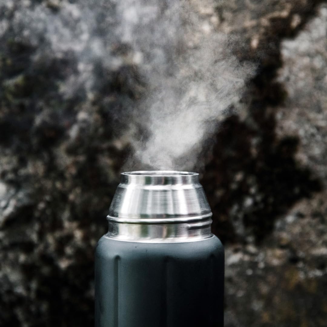 SIGG - Isolierte Trinkflasche - Thermoflasche Gemstone IBT - Mit Tasse - Auslaufsicher - Federleicht