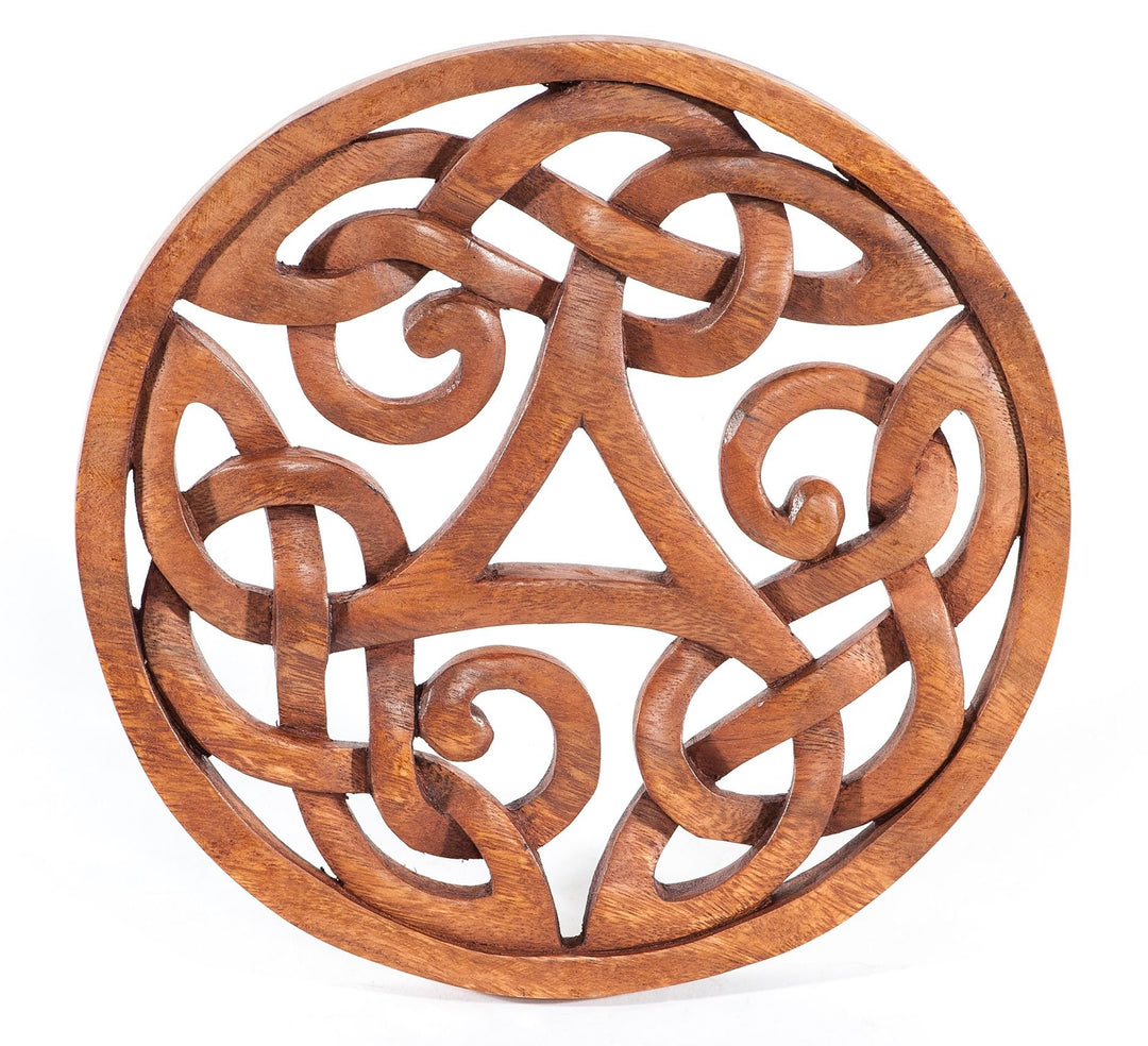 Windalf Handmade Celtic Wanddeko Alesia Ø 22 cm Keltische Triskele Irische Deko Geschnitzes Ornament