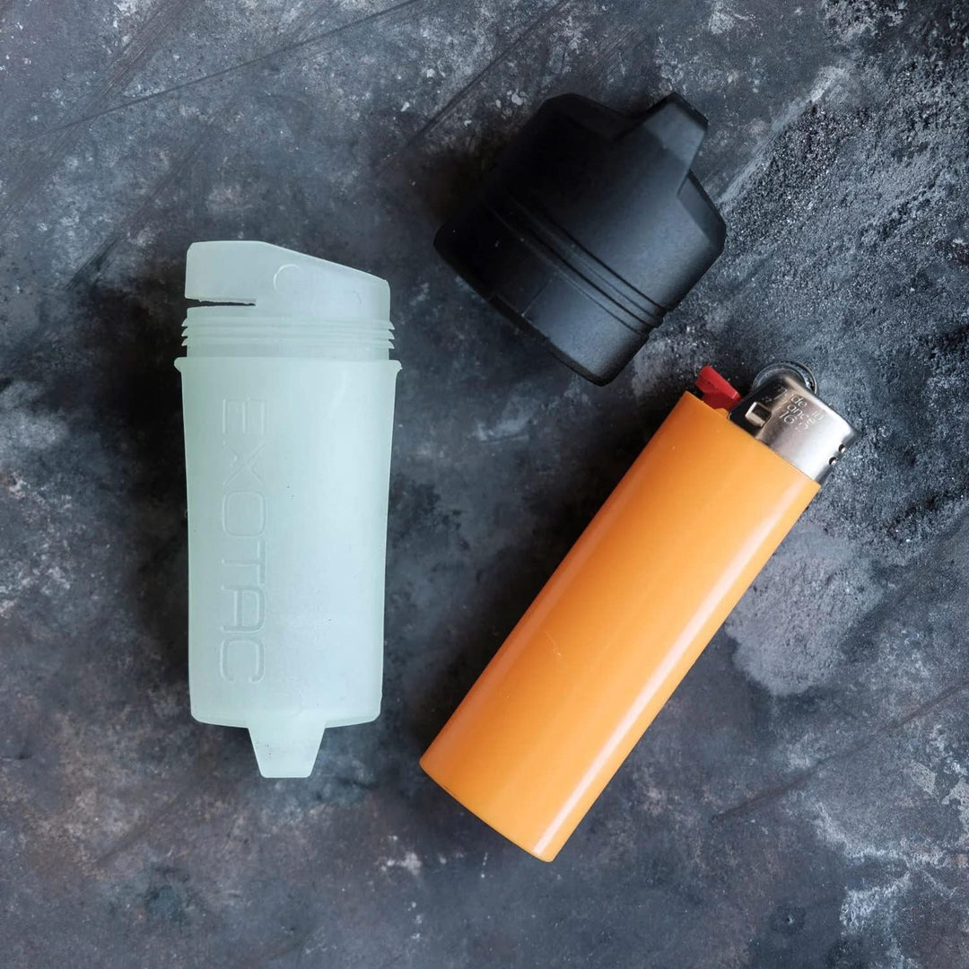 Exotac FireSLEEVE Robuste, wasserdichte Feuerzeugtasche – leuchtet im Dunkeln