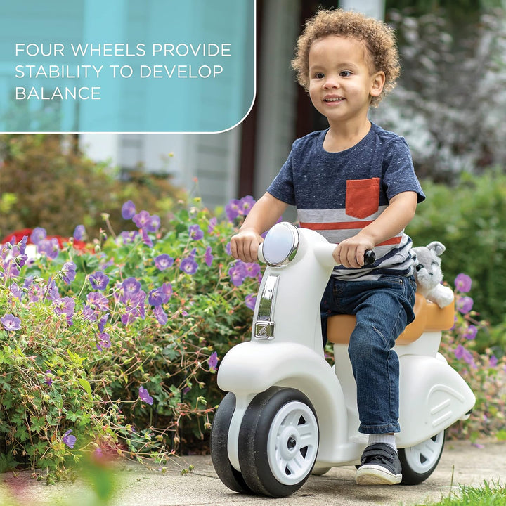 Step2 Ride Along Spielzeug Scooter aus Kunststoff in Weiss | Roller für Kinder für Draussen | Kinder