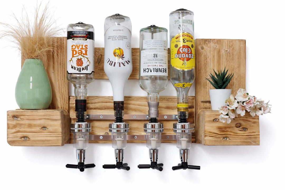 Weinbar Schnapsbar aus EPAL Europaletten mit Getränkespender für Rum Gin Whiskey Schnaps