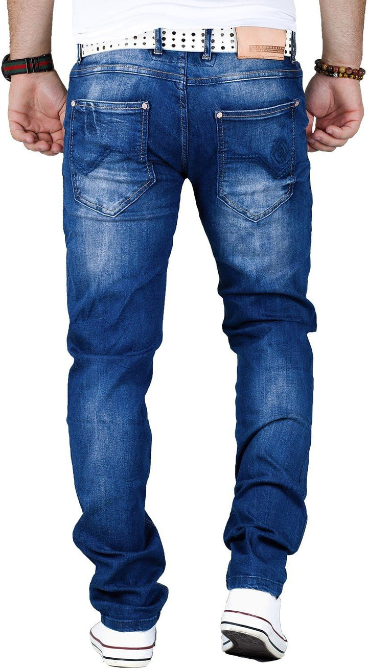 Cipo & Baxx Herren Jeans – Stilvolle Männer Jeans mit 5-Pocket-Design | Kontrastnähten & verzierten