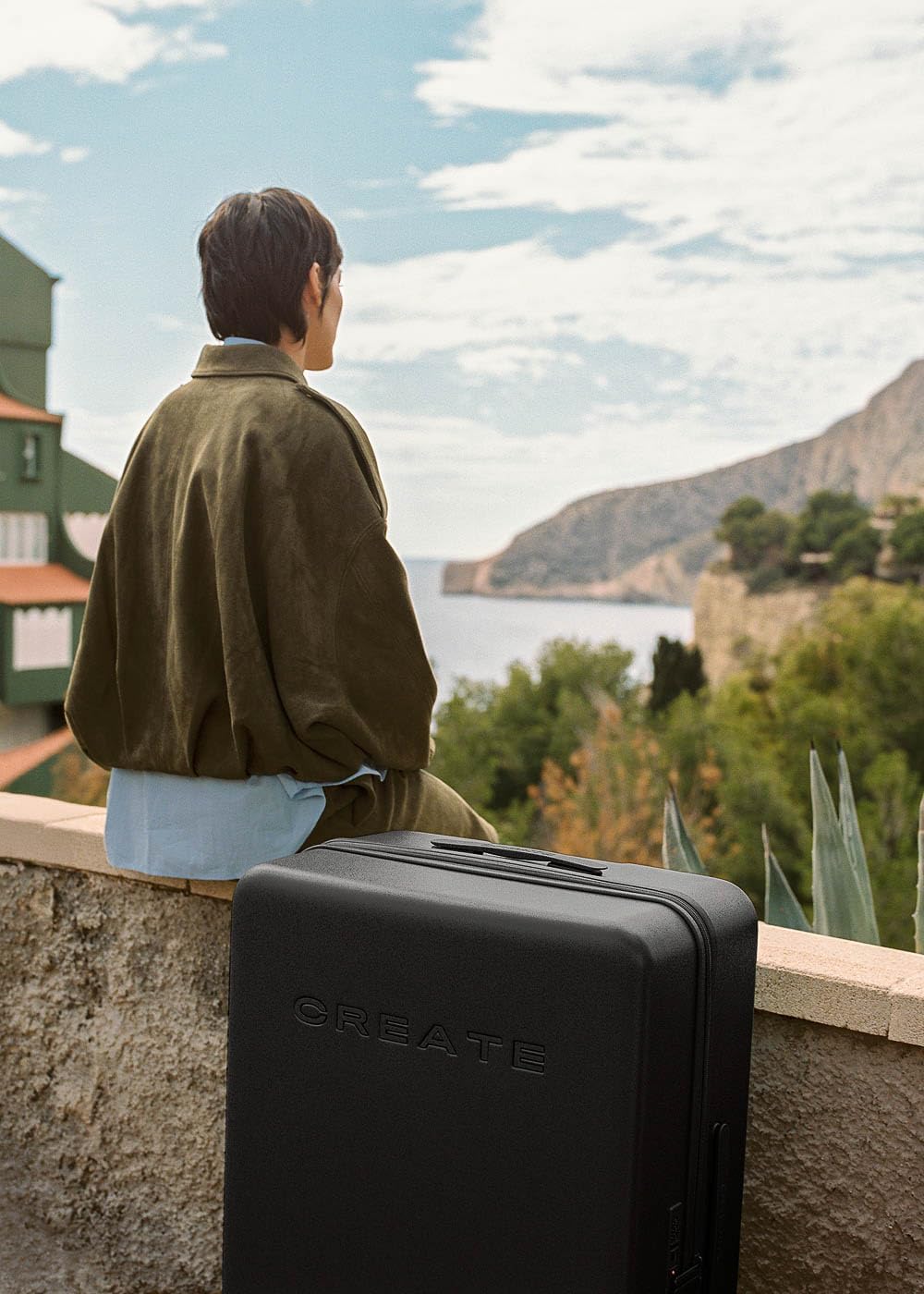 CREATE / Luggage Studio/Polycarbonat-Koffer Schwarz / 53x31x76cm / TSA-Vorhängeschloss, 4 multidirek