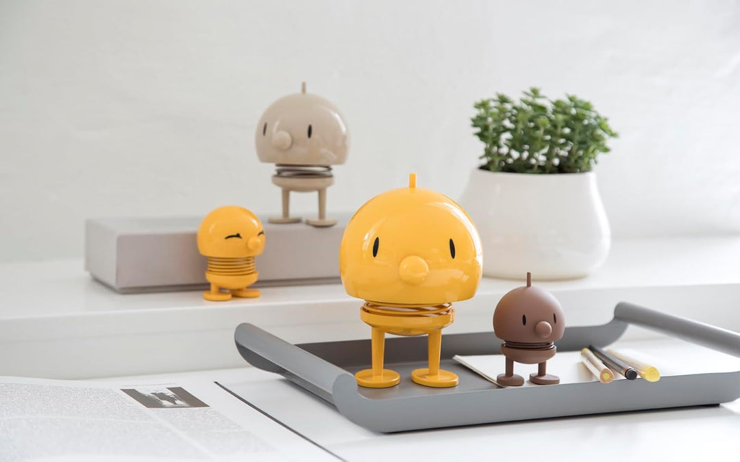 Hoptimist Bumble, Wackelfigur Deko Skandinavisch, Deko Wohnzimmer, Schreibtisch Deko, Büro Gadgets,