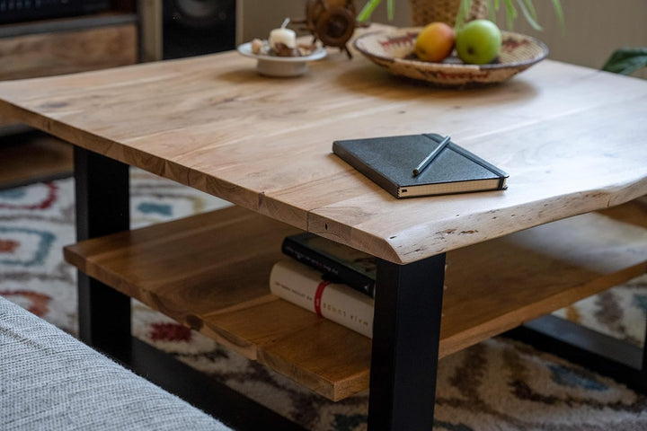 SAM B-Ware Couchtisch 90x90 cm Philipp, Sofatisch mit Ablage | Akazienholz massiv + naturfarben + la
