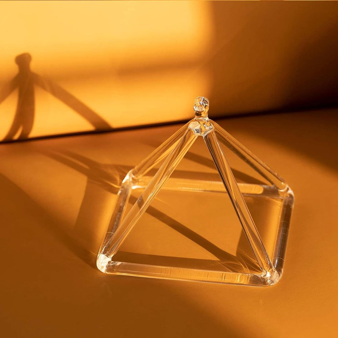 Hye-eun Crystal Singing Pyramid,6-Zoll Transparent Kristall Klangpyramide aus klarem Quarz mit Krist