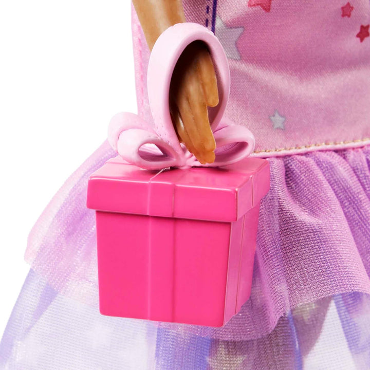 Barbie – Puppe für Kindergartenalter, My First Barbie „Brooklyn” Deluxe Puppe, 34 cm grosse, schwarz