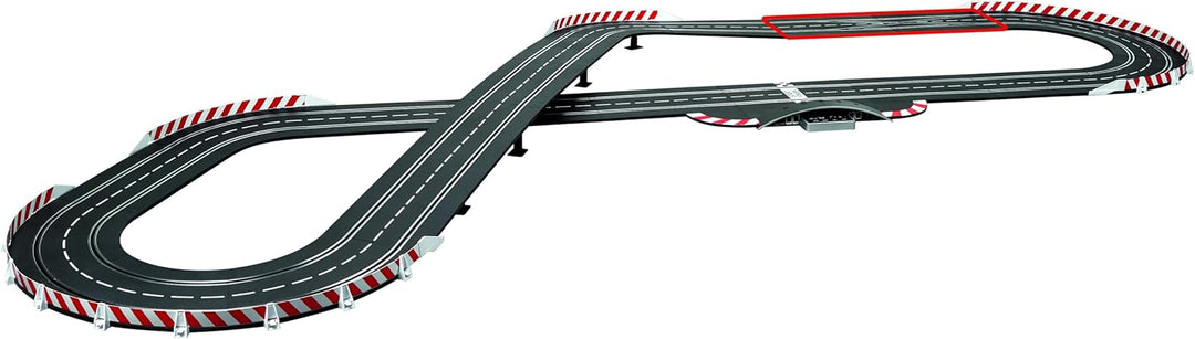 Carrera DIGITAL 132 / Formula 1 Race of The Champions/Red Bull Racing RB20 M. Verstappen vs. S. Pére