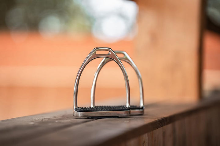 Equinate Steigbügel Luna 10cm Edelstahl - Mit Anti-Rutsch Trittfläche aus Gummi - Für Erwachsene und