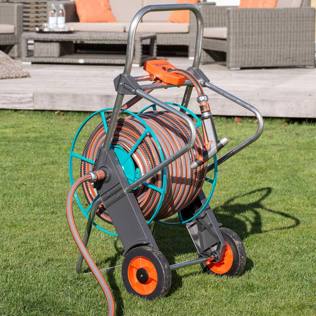 Gardena Metall Schlauchwagen 100: stabile, beschichtete Schlauchtrommel & 50m Comfort HighFLEX Schla