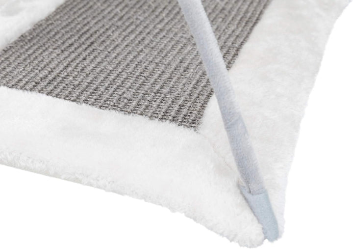 Trixie Katzenspielmatte mit Spielzeug und Sisal-Kratzfläche, Grau (43114), Norme, Grau