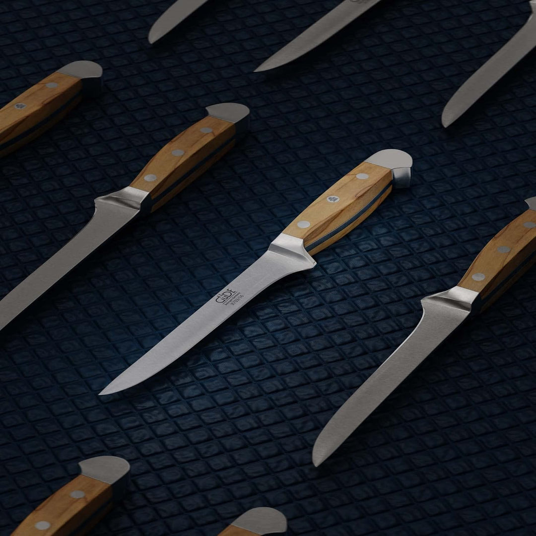 Güde X703/16 Solingen - Ausbeinmesser geschmiedet, 16 cm, Olivenholz, ALPHA OLIVE, Doppelkropf, Hand