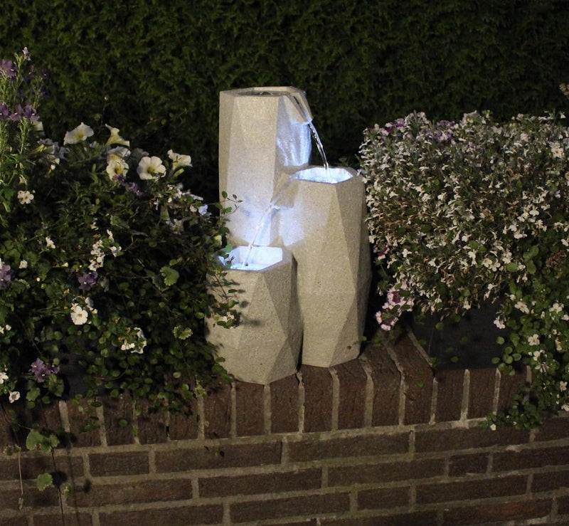 Brunnen mit LED Beleuchtung Gartenbrunnen Zimmerbrunnen geometrisch 49 cm Kaskade Wasserspiel Steino