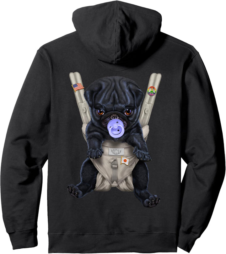 Schwarzer Mops mit einem Schnuller in der Babytrage Pullover Hoodie