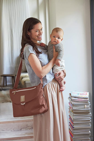 LÄSSIG Baby Wickeltasche inkl. Accessoires/Green Label Manu Messenger Bag rust, Rust