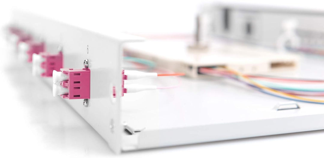 DIGITUS LWL Spleissbox 6 Kupplungen - LC - OM4 - 1HE - 19-Zoll - Multi-Mode Duplex - Mit Spleiss-Kas