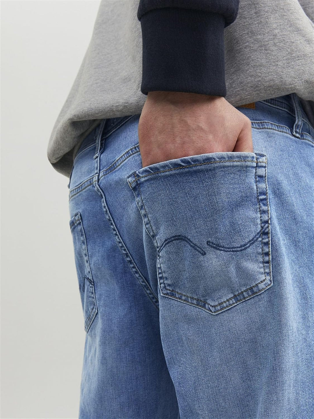 JACK & JONES Herren Jeans 44W / 32L Blue Denim, 44W / 32L Blue Denim