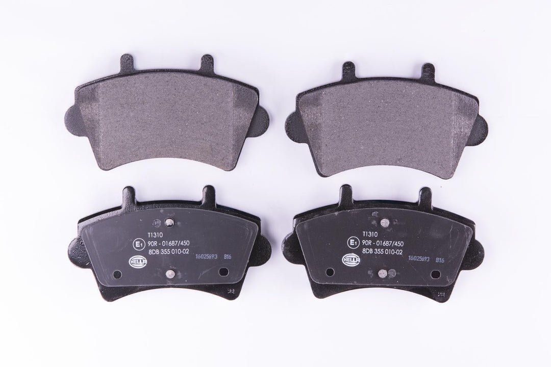 HELLA PAGID 8DB 355 010-021 Bremsbelagsatz - T1310 - Dicke/Stärke: 17.8mm - Bremssystem: Bosch - nic