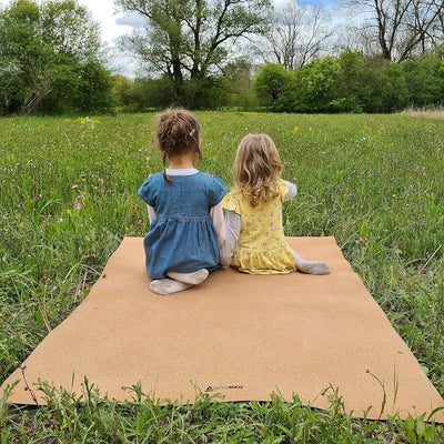 Spielmatte für Kinder aus Kork & Kautschuk - rutschfest, schadstofffrei und antiallergen - Krabbelma