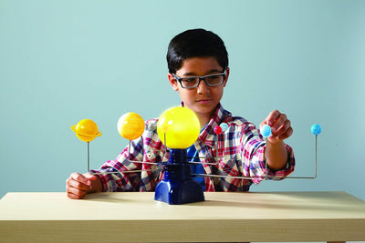 Learning Resources GeoSafari® Sonnensystem mit Motor, Mittel