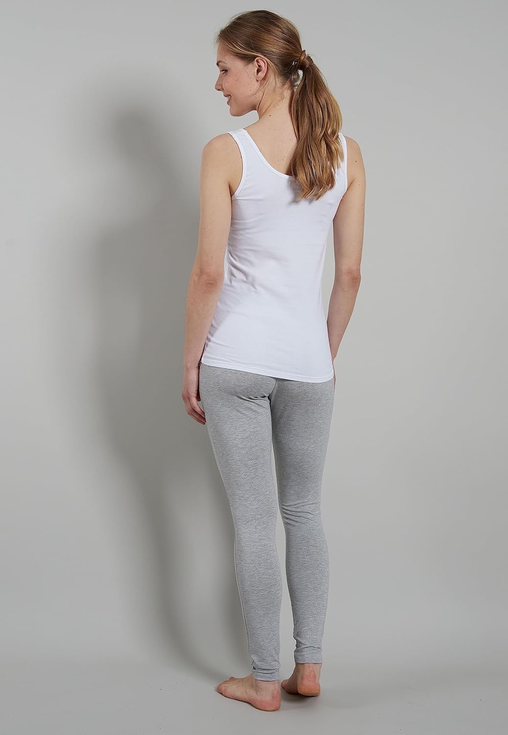 Götzburg Damen 3er Pack Basic Baumwoll-Top, Unterhemd, Achselhemd mit Breiten Trägern & Rundhalsauss