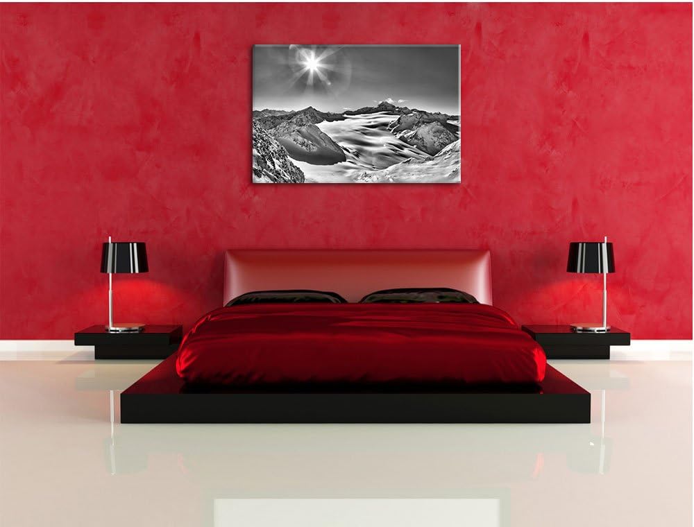 Pixxprint Monocrome, Winterlandschaft Schnee Sonnenschein Wald, Format: 100x70 auf Leinwand, 100x70