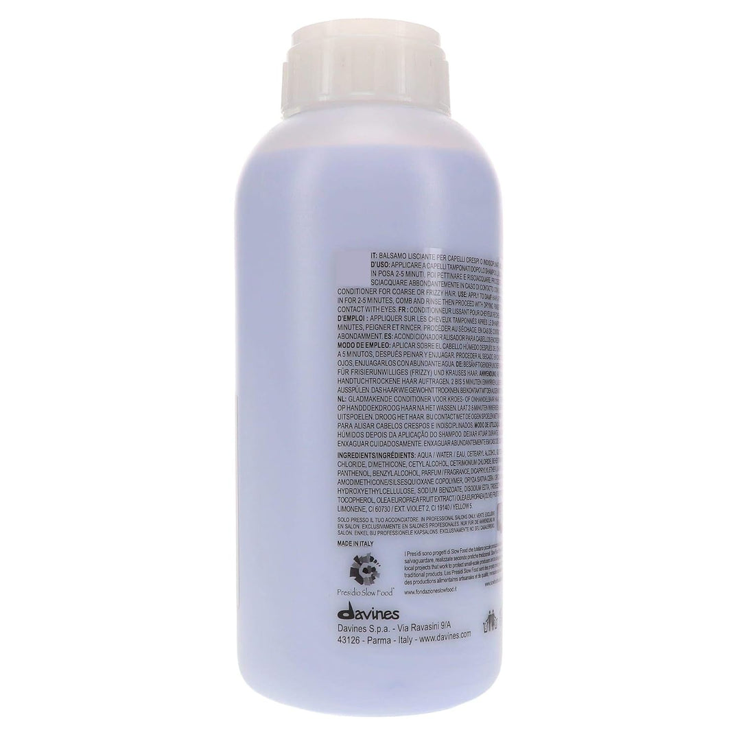 Davines Essential Haircare LOVE / Conditioner - Lovely Smoothing Conditioner 1000ml (Salon Size)